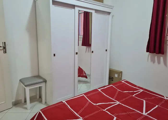 Oasis Soraya - 2 Bed Apt, Recently Renovated And Fully Furnished With Pool Views In Al Ahyaa Egypt شقة *